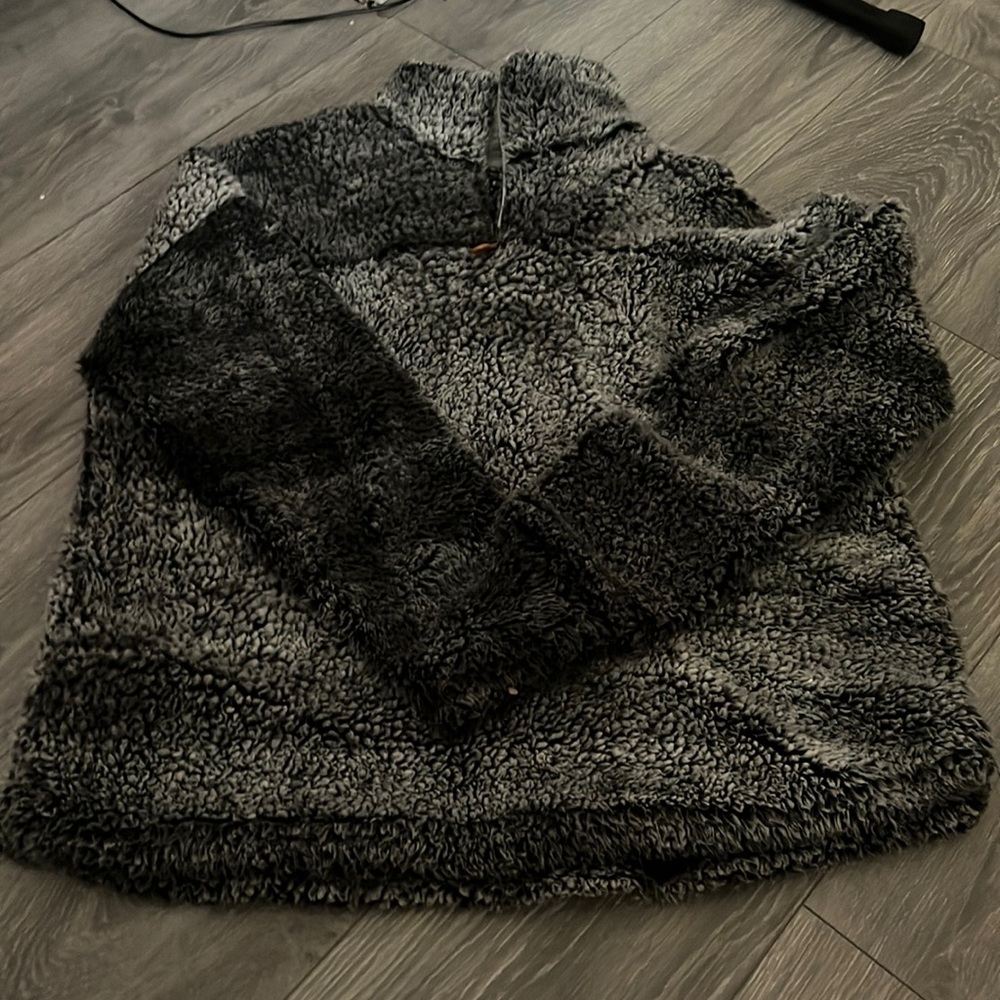 Dark Grey very comfy sweatshirt. Size M.